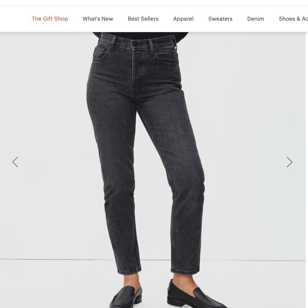 Everlane The 90's Cheeky Jean in Washed Black